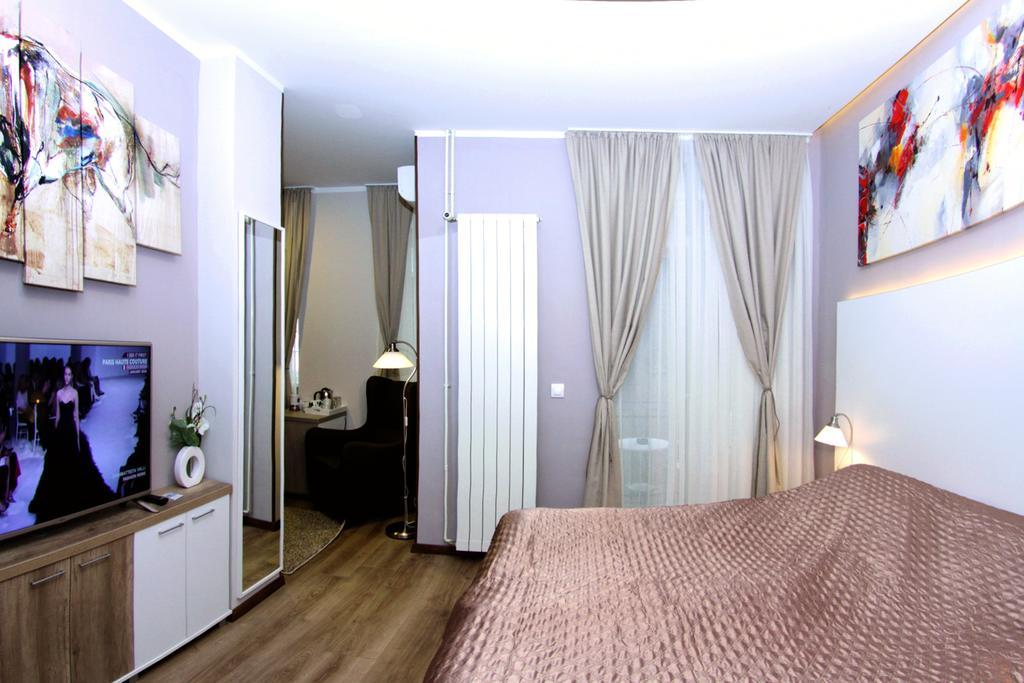 Gala Luxury Suites Belgrad Zimmer foto