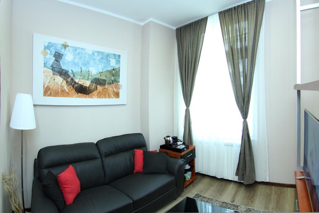 Gala Luxury Suites Belgrad Zimmer foto