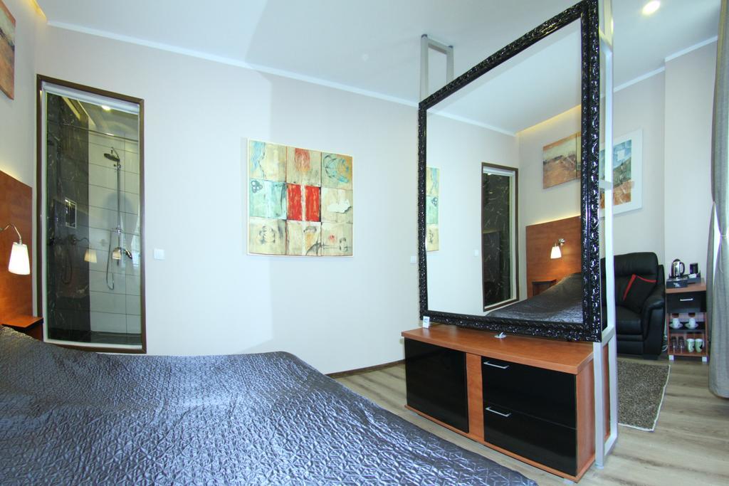 Gala Luxury Suites Belgrad Zimmer foto
