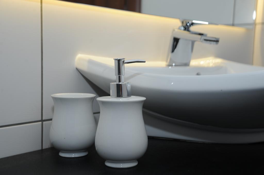 Gala Luxury Suites Belgrad Zimmer foto