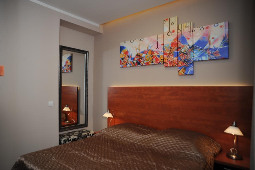 Gala Luxury Suites Belgrad Zimmer foto